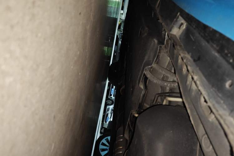 Used Hongqi H9 2020 2.0T Smart Connect Flagship Edition Chassis Rear Left