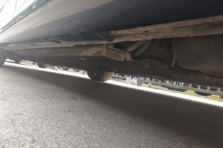 Used Hongqi H9 2020 2.0T Smart Connect Flagship Edition Chassis Rear Left