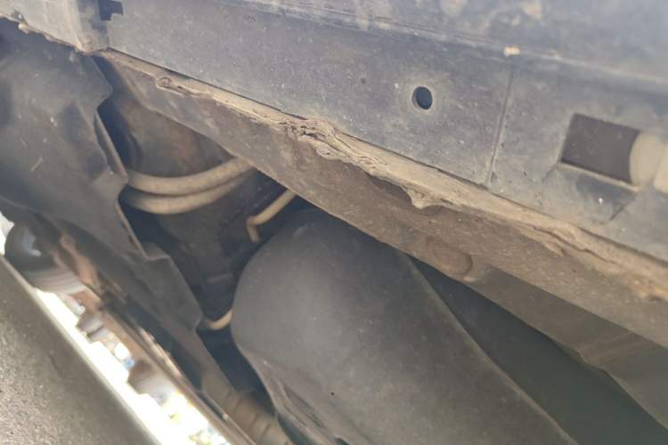 Used Hongqi H9 2020 3.0T Smart Connect Flagship Edition Chassis Rear Left