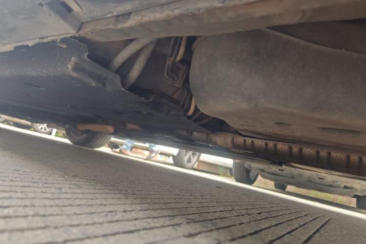 Used Hongqi H9 2020 2.0T Smart Connect Flagship Edition Chassis Rear Left