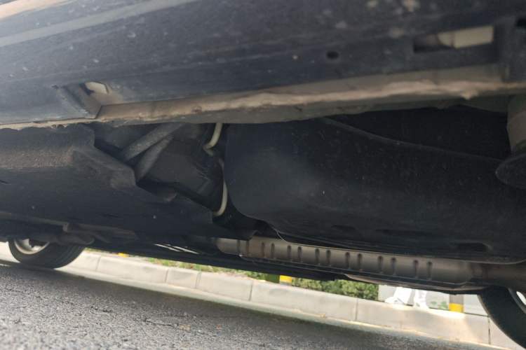 Used Hongqi H9 2020 3.0T Smart Connect Flagship Edition Chassis Rear Left