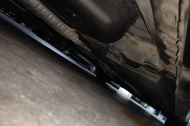 Used Hongqi H9 2020 3.0T Smart Connect Flagship Edition Chassis Rear Right