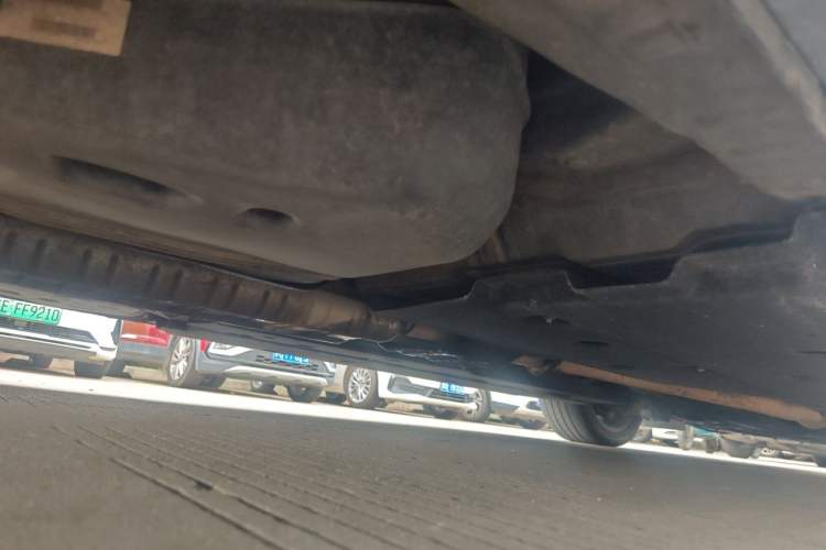 Used Hongqi H9 2020 2.0T Smart Connect Flagship Edition Chassis Rear Right