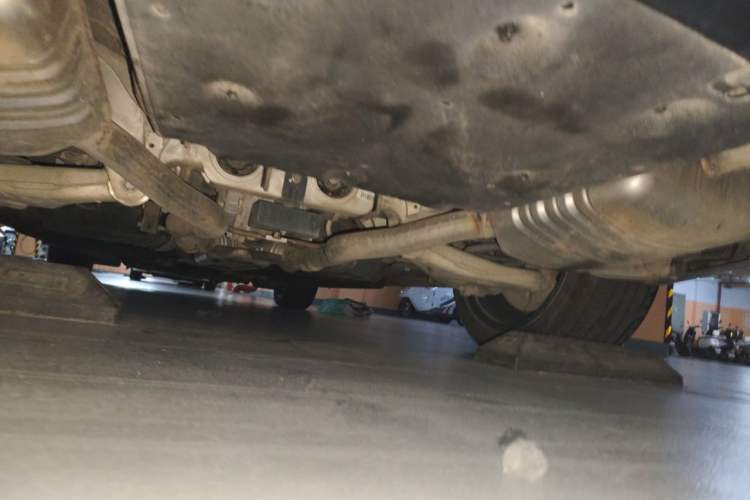 Used Hongqi H9 2020 2.0T Smart Connect Flagship Edition Chassis Rear