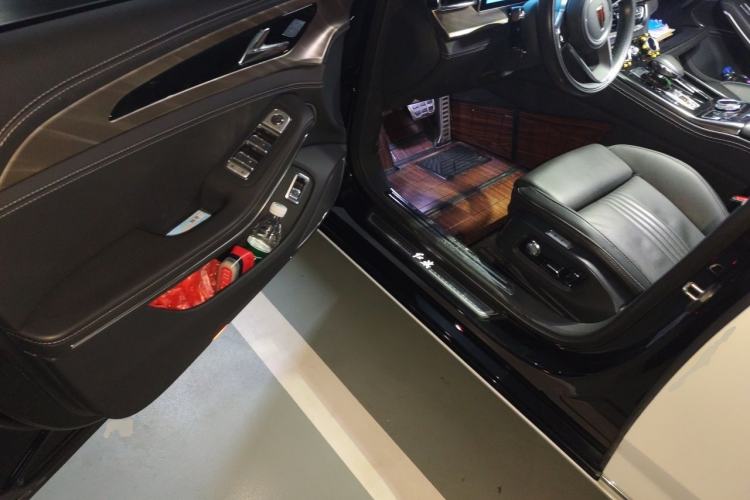 Used Hongqi H9 2020 2.0T Smart Connect Flagship Edition Driver Seat