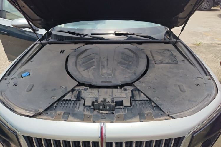Used Hongqi H9 2020 3.0T Smart Connect Flagship Edition Engine Bay