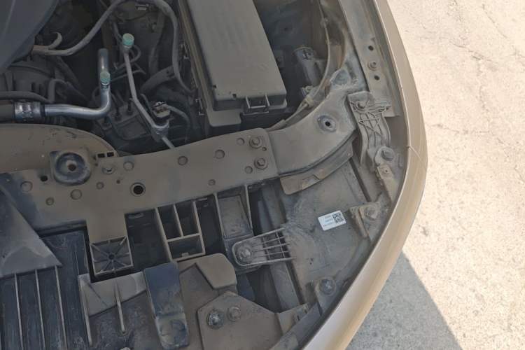 Used Hongqi H9 2020 2.0T Smart Connect Flagship Edition Engine Bay Left