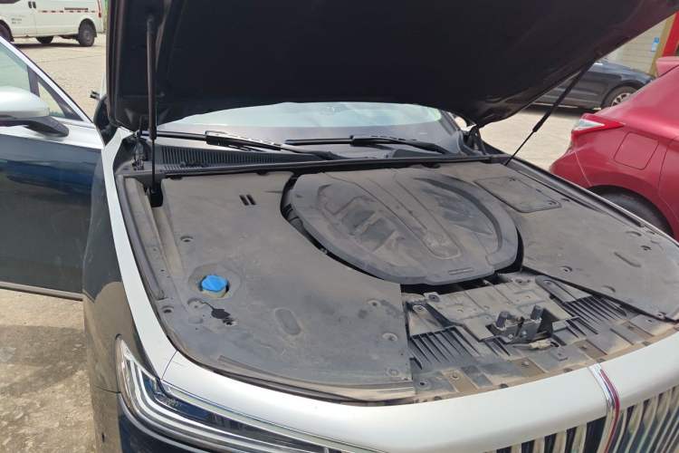 Used Hongqi H9 2020 3.0T Smart Connect Flagship Edition Engine Bay Right