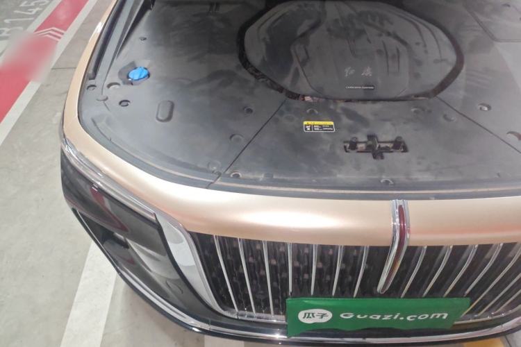 Used Hongqi H9 2020 2.0T Smart Connect Flagship Edition Engine Bay Right