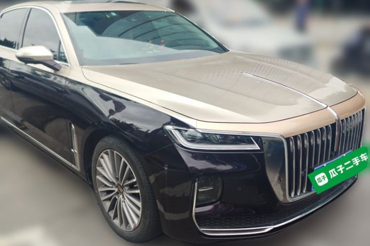 Used Hongqi H9 2020 2.0T Smart Connect Flagship Edition Front Right 45 Deg
