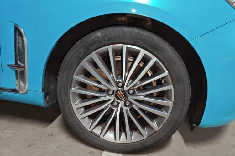 Used Hongqi H9 2020 2.0T Smart Connect Flagship Edition Right Front Wheel Hub