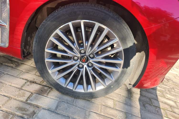 Used Hongqi H9 2020 2.0T Smart Connect Flagship Edition Right Front Wheel Hub