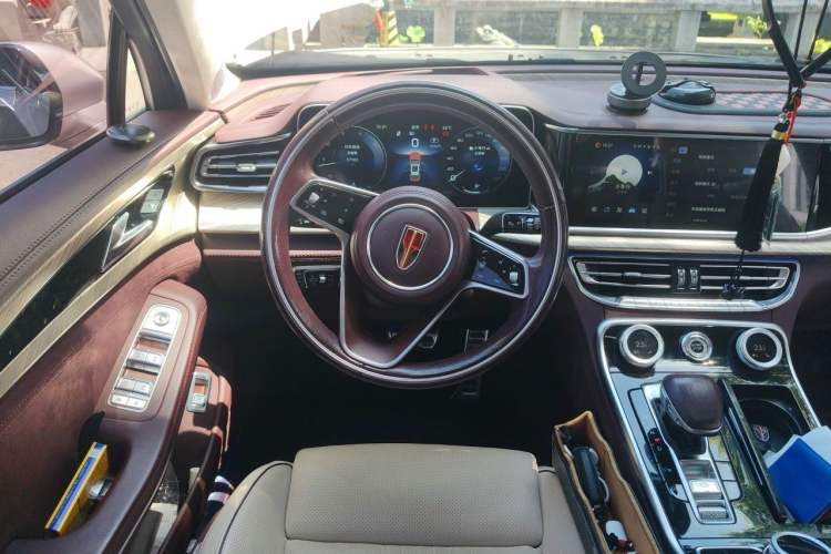 Used Hongqi H9 2020 3.0T Smart Connect Flagship Four-Seat Version Steering Wheel