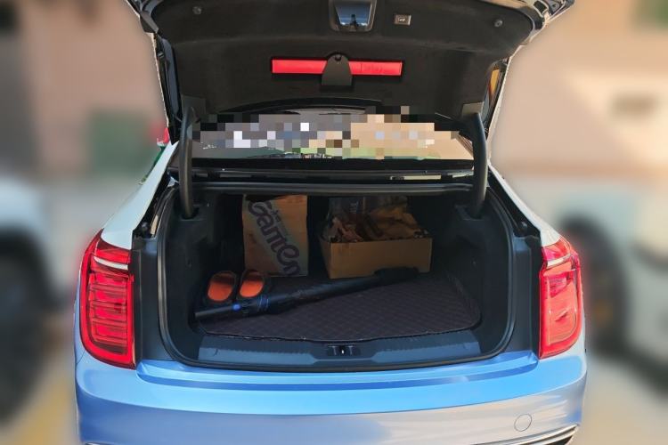 Used Hongqi H9 2020 2.0T Smart Connect Flagship Edition Trunk