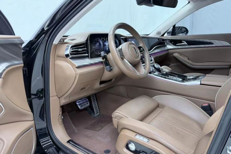 Used Hongqi H9 2020 2.0T Smart Connect Flagship Edition Interior 2