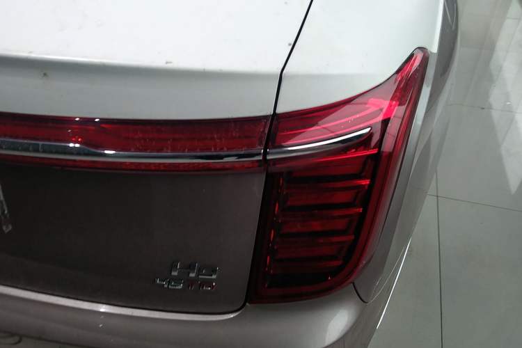 Used Hongqi H9 2020 2.0T Smart Connect Flagship Edition Right Rear Taillight