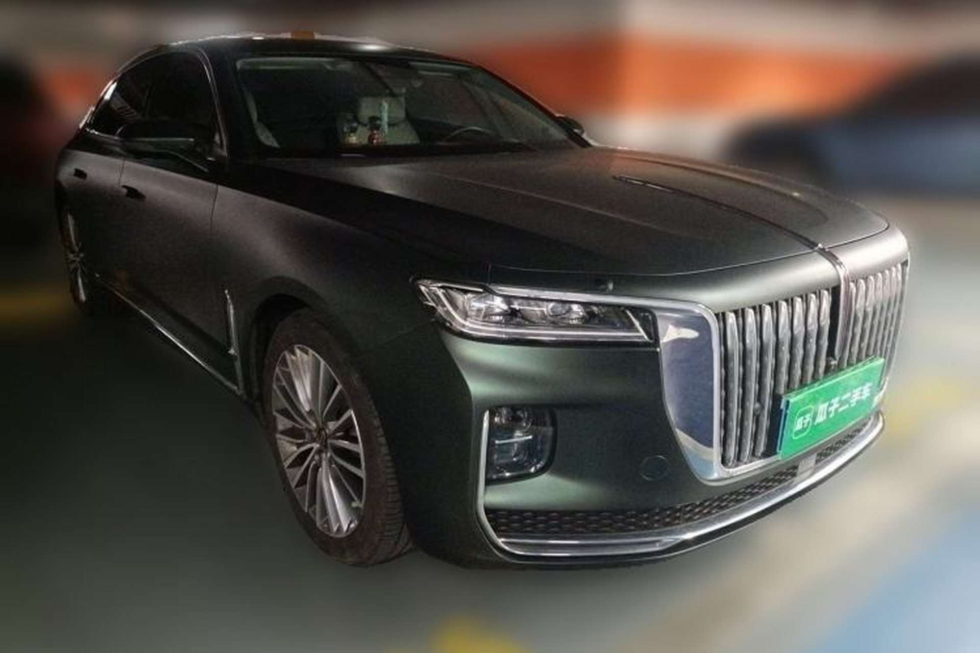 Used Hongqi H9 2020 2.0T Smart Connect Flagship Edition Front Right 45 Deg
