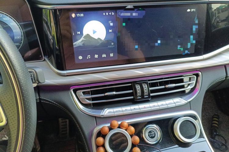 Used Hongqi H9 2020 2.0T Smart Connect Flagship Edition Audio And AC Panel