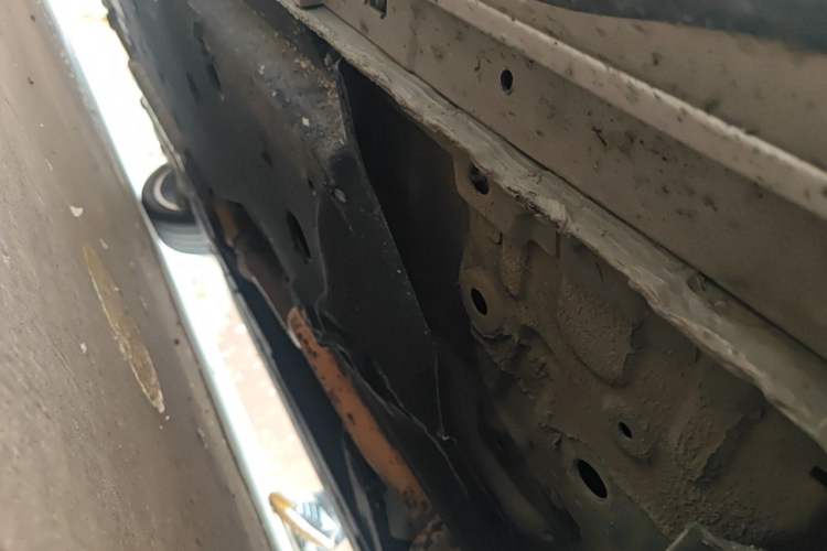 Used Hongqi H9 2020 2.0T Smart Connect Flagship Edition Chassis Front Right