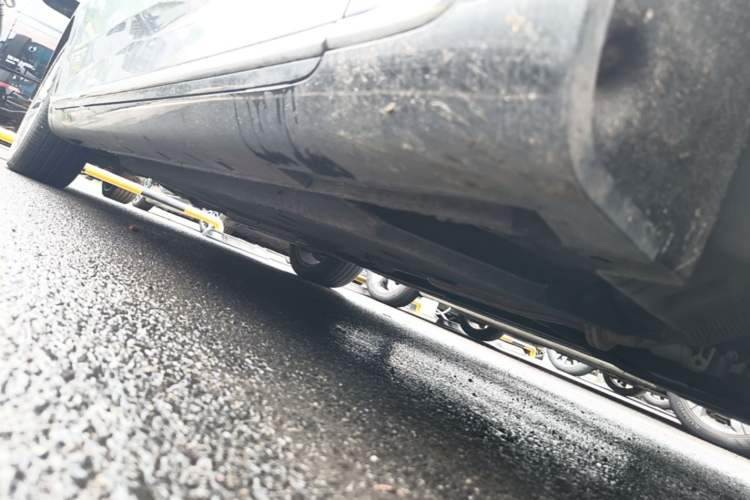 Used Hongqi H9 2020 2.0T Smart Connect Flagship Edition Chassis Front Right