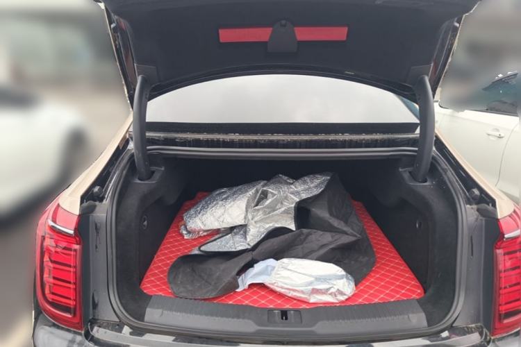 Used Hongqi H9 2020 2.0T Smart Connect Flagship Edition Trunk