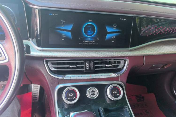 Used Hongqi H9 2020 2.0T Smart Connect Flagship Edition Audio And AC Panel