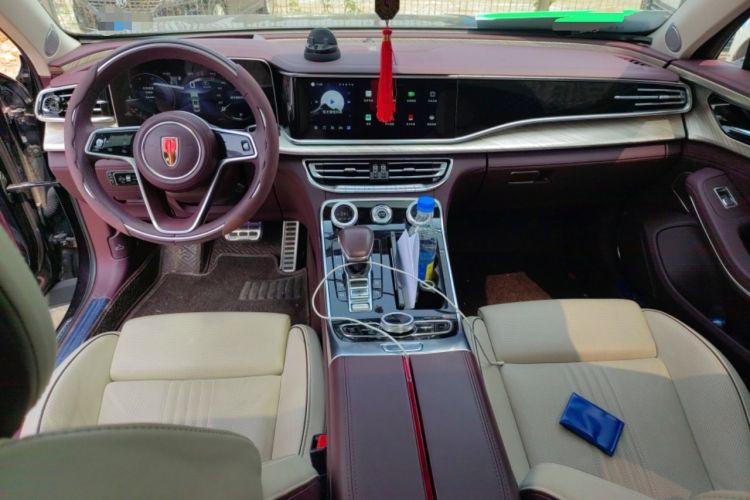 Used Hongqi H9 2020 2.0T Smart Connect Flagship Edition Center Console