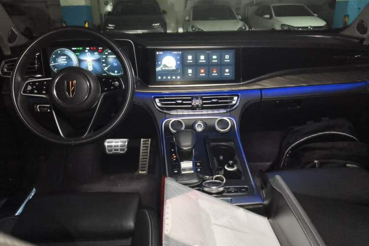Used Hongqi H9 2020 2.0T Smart Connect Flagship Edition Center Console