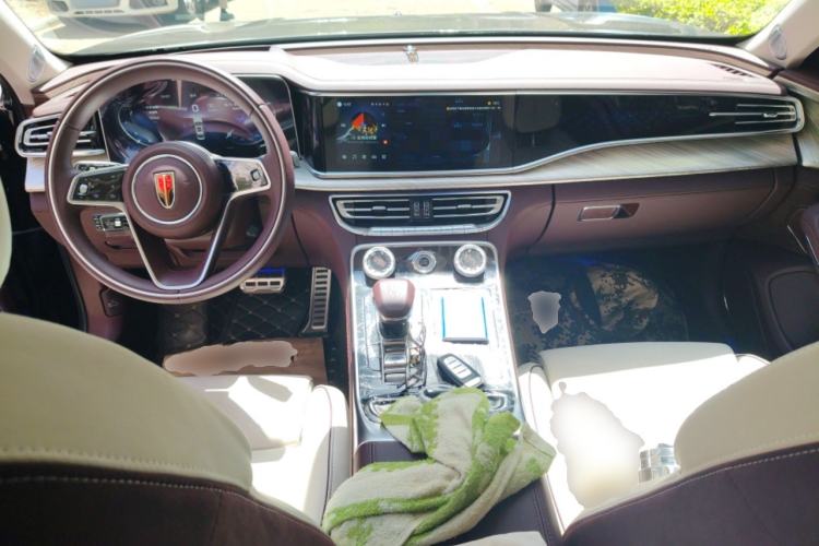 Used Hongqi H9 2020 2.0T Smart Connect Flagship Edition Center Console