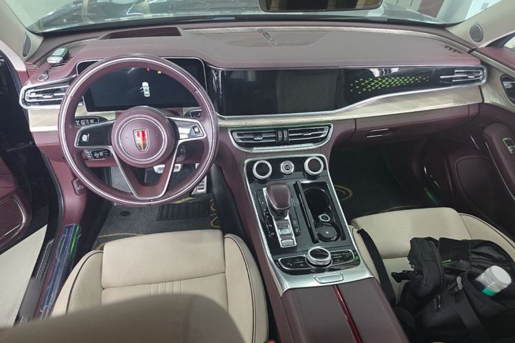 Used Hongqi H9 2020 2.0T Smart Connect Flagship Edition Center Console