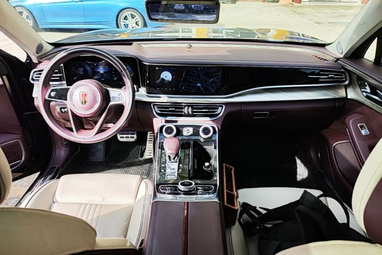 Used Hongqi H9 2020 2.0T Smart Connect Flagship Edition Center Console