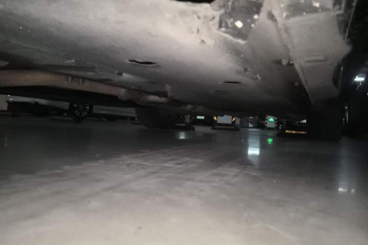 Used Hongqi H9 2020 2.0T Smart Connect Flagship Edition Chassis Front Left