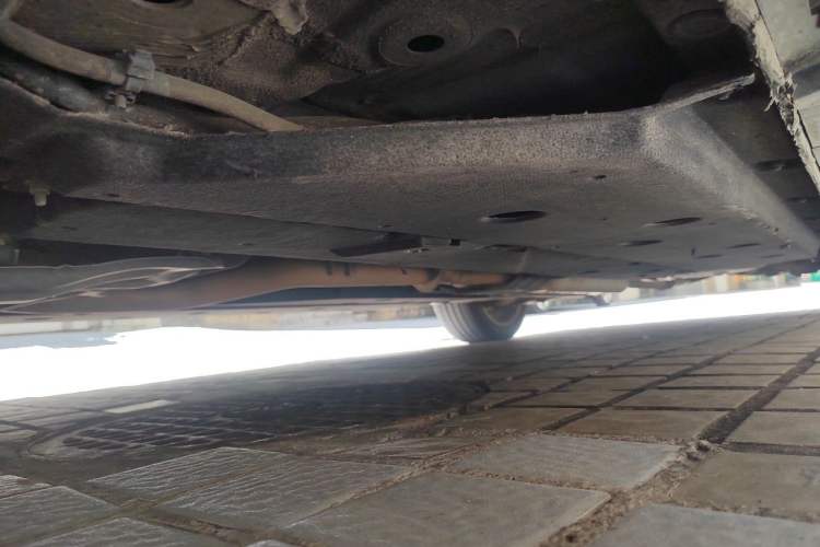 Used Hongqi H9 2020 2.0T Smart Connect Flagship Edition Chassis Front Left