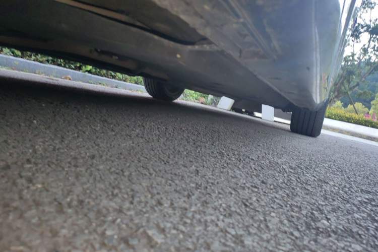 Used Hongqi H9 2020 2.0T Smart Connect Flagship Edition Chassis Front Left