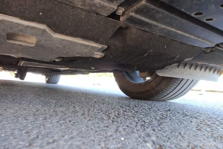Used Hongqi H9 2020 2.0T Smart Connect Flagship Edition Chassis Front Left