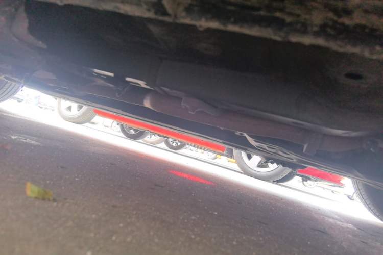 Used Hongqi H9 2020 2.0T Smart Connect Flagship Edition Chassis Front Right