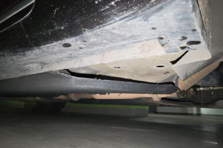 Used Hongqi H9 2020 2.0T Smart Connect Flagship Edition Chassis Front Right