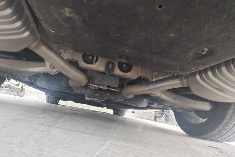 Used Hongqi H9 2020 Revised Version 2.0T Smart Connect Flagship Edition Chassis Rear