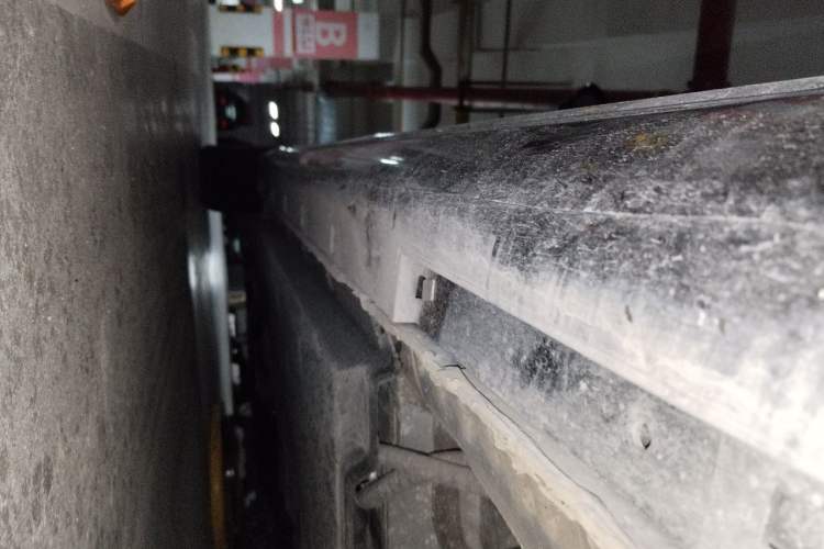 Used Hongqi H9 2020 2.0T Smart Connect Flagship Edition Chassis Rear Left