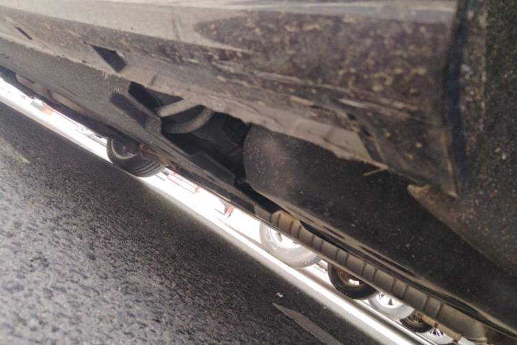 Used Hongqi H9 2020 3.0T Smart Connect Flagship Four-Seat Version Chassis Rear Left