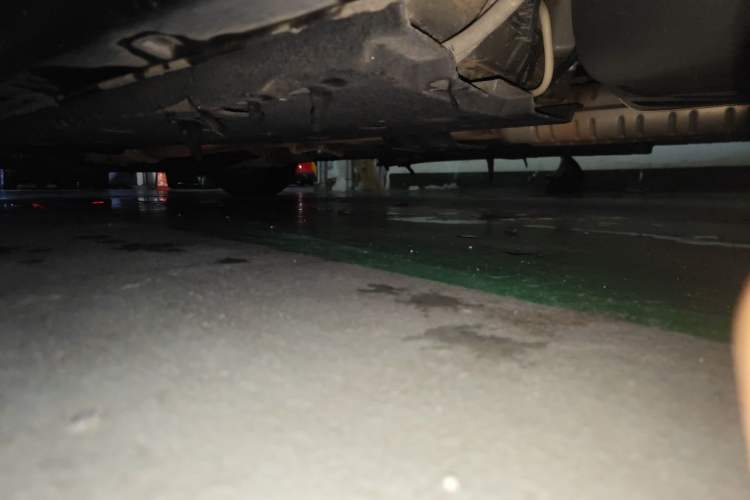 Used Hongqi H9 2020 3.0T Smart Connect Flagship Edition Chassis Rear Left