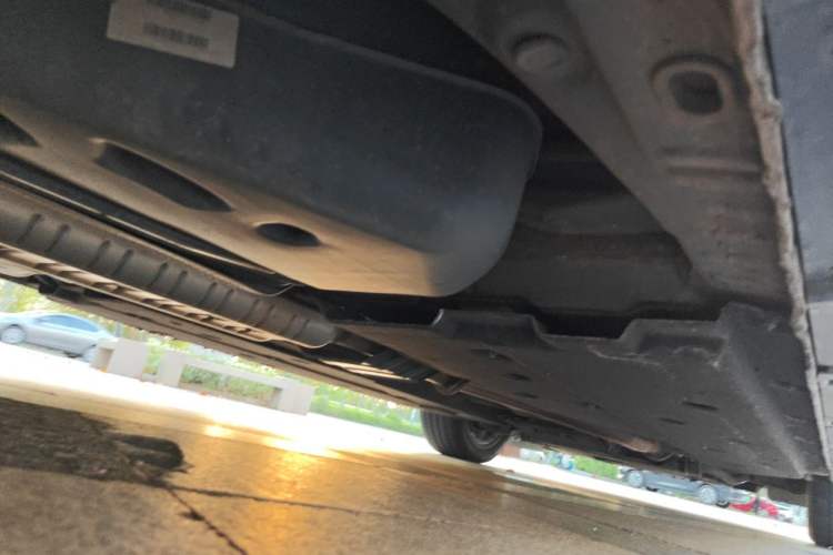 Used Hongqi H9 2020 Revised Version 2.0T Smart Connect Flagship Edition Chassis Rear Right