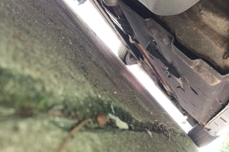 Used Hongqi H9 2020 2.0T Smart Connect Flagship Edition Chassis Rear Right