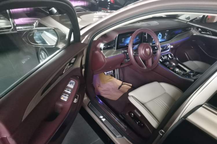 Used Hongqi H9 2020 3.0T Smart Connect Flagship Four-Seat Version Driver Seat