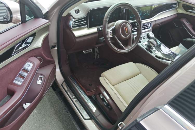 Used Hongqi H9 2020 3.0T Smart Connect Flagship Four-Seat Version Driver Seat