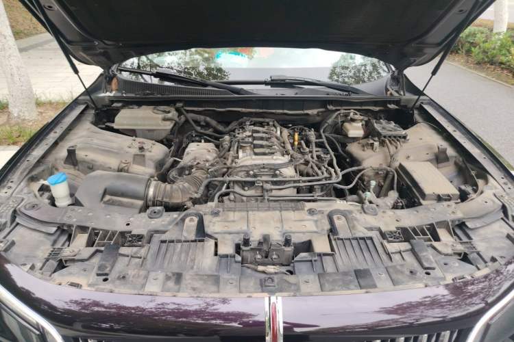 Used Hongqi H9 2020 2.0T Smart Connect Flagship Edition Engine Bay