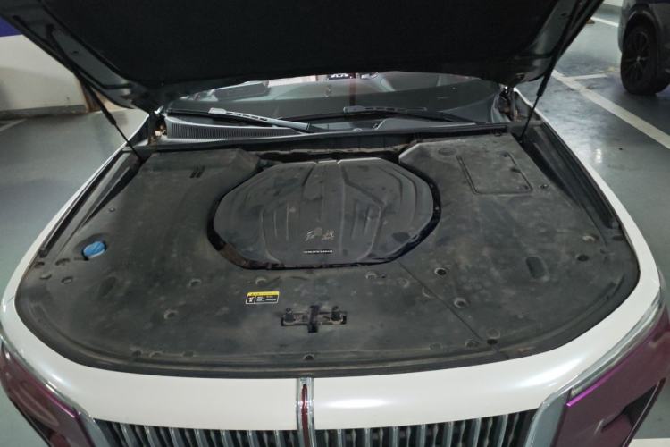 Used Hongqi H9 2020 2.0T Smart Connect Flagship Edition Engine Bay