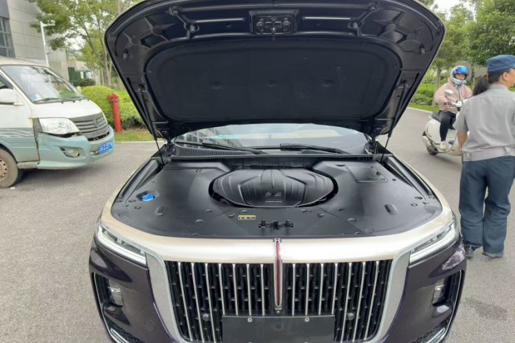 Used Hongqi H9 2020 2.0T Smart Connect Flagship Edition Engine Bay