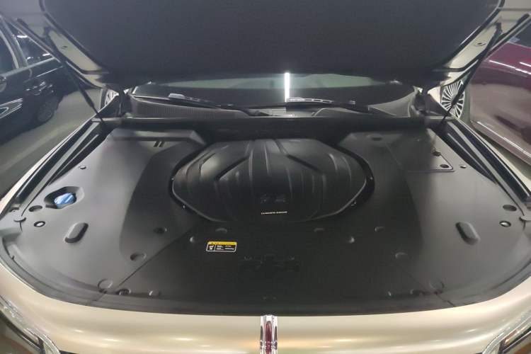 Used Hongqi H9 2020 2.0T Smart Connect Flagship Edition Engine Bay