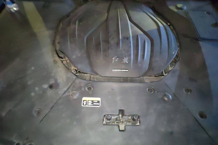 Used Hongqi H9 2020 2.0T Smart Connect Flagship Edition Engine Bay